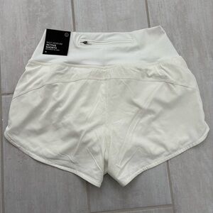 NWT Gilly Hicks Cream Athletic Shorts, Size Medium